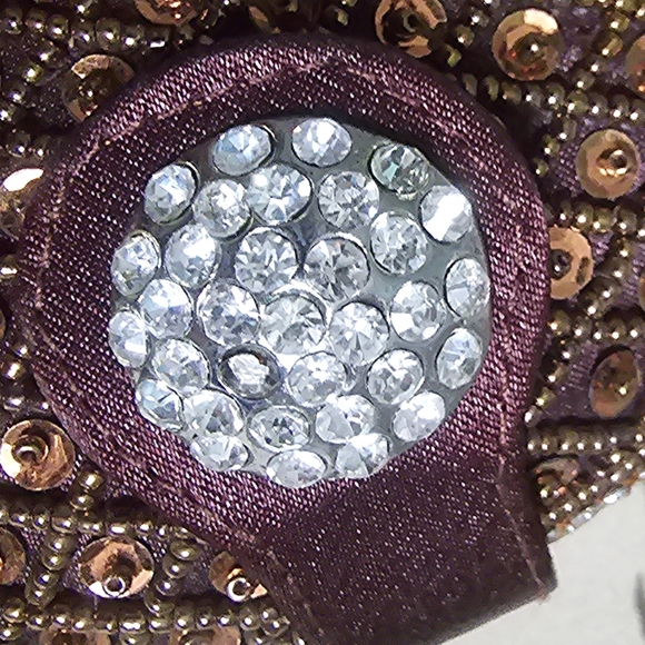 EXPRESSIONS NYC Hard Case snap closure evening clutch with Chain strap GUC - Picture 15 of 15